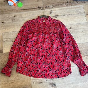 Women’s blouse